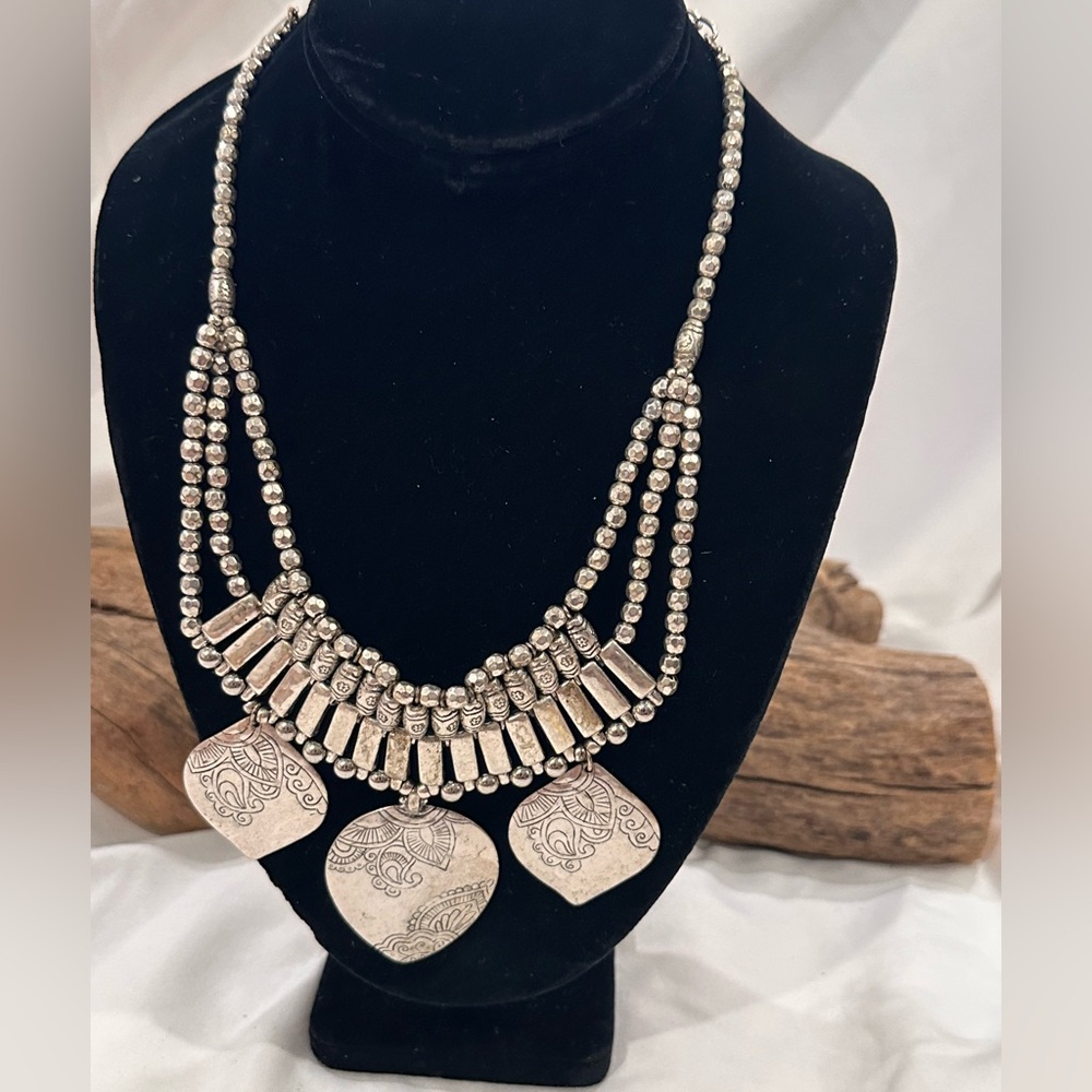 Chico  Necklace Glamorous